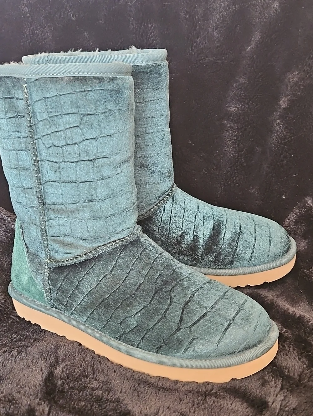 UGG Emerald Green Croc-Embossed Velvet Winter Boots - Sz 9
